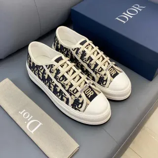 Dior B23 Oblique Monogram Navy and Beige حذاء رياضي لايف ستايل