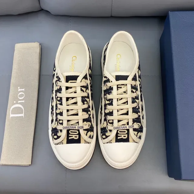 Dior B23 Oblique Monogram Navy and Beige zapatillas lifestyle 2