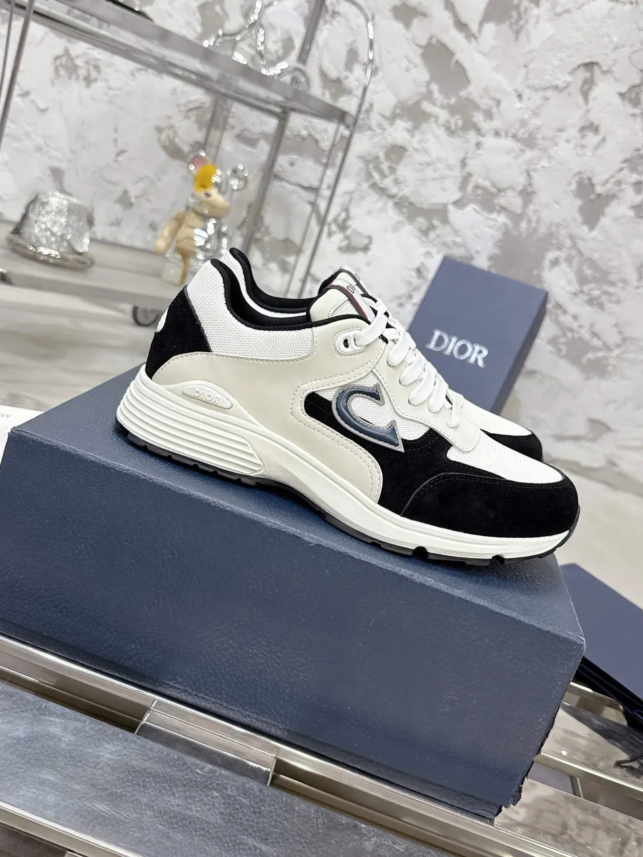 Dior B23 White Black Navy Lifestyle Sneakers 2