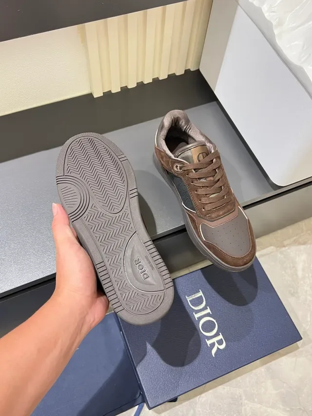 Dior B27 Zapatillas Lifestyle de Ante Marrón y Gris Oblique Jacquard 3