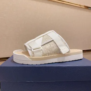 Dior B27 Chinelos de plataforma com tiras tecidas brancas e bege