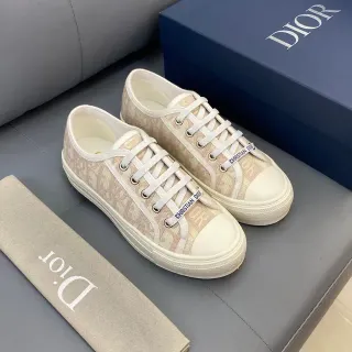 Dior أحذية رياضية منخفضة الباب بيج أبيض مونوغرام كانفاس لايت ستايل