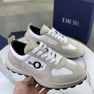 Dior米色白色麂皮尼龙拼接圆形标志补丁生活运动鞋