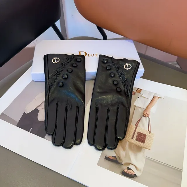 Dior Black Button-Accented Back Leather Gloves 6