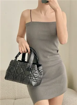 Dior Book Tote 粉色 绗缝钻石缝线 卷边皮革手柄 手提袋 22