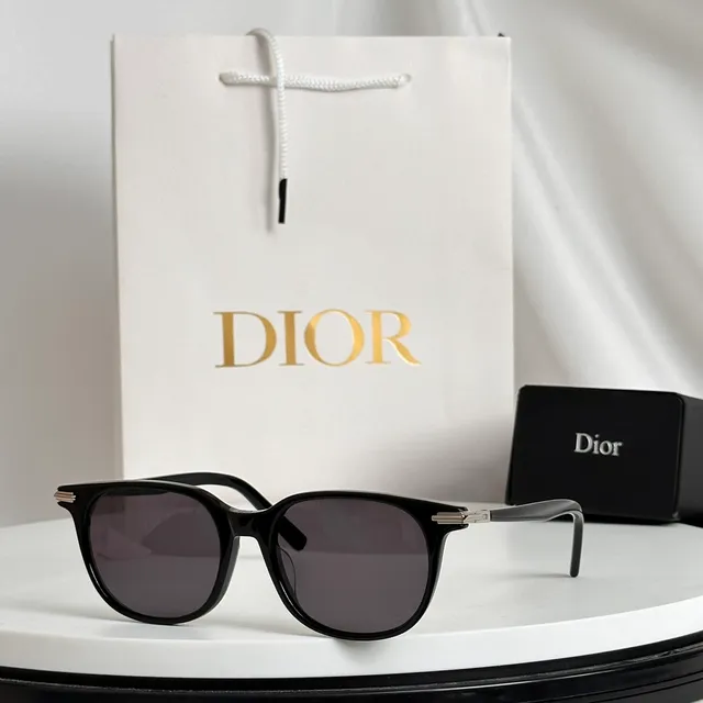 Dior Óculos de Sol Marrom Dourado Tartaruga Acetato Hardware 5