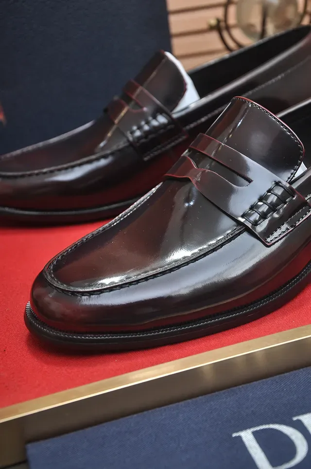 Dior برغندي جلد لامع بيني لوفر 2