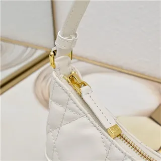 Dior Caro Monogram Canvas Negro y Beige Bolso underarm 6
