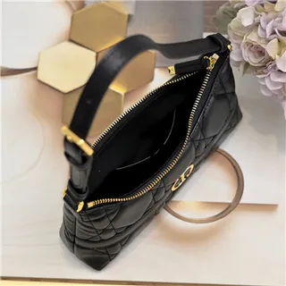 Dior Caro Monogram Canvas Negro y Beige Bolso underarm 21