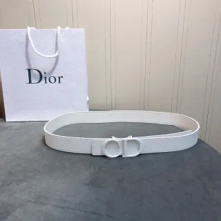 Dior CD Belt Cinto de couro texturizado branco