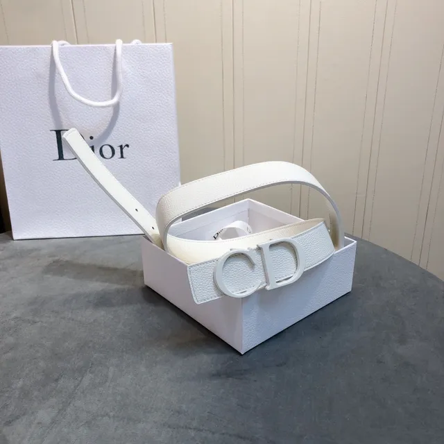 Dior CD Belt Ceinture en cuir texturisé blanc 6