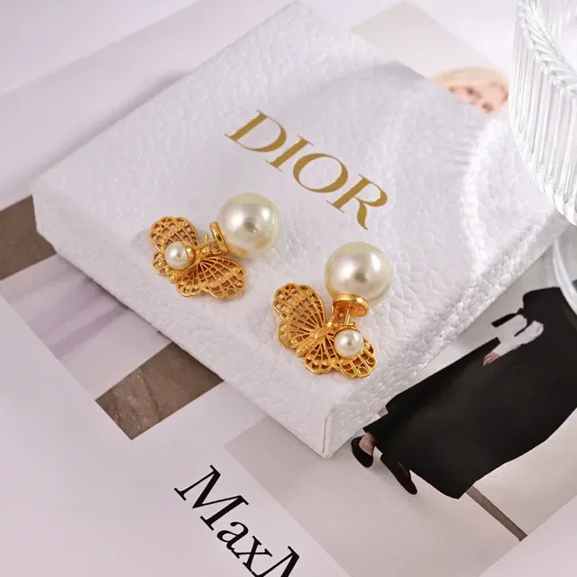 Dior Filigree Butterfly Pearl Stud Earrings 2