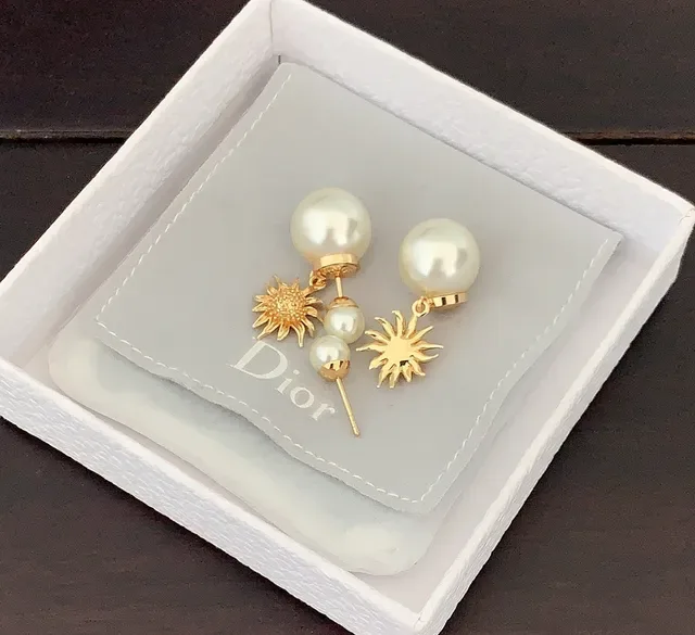 Dior Gold White Sunburst Pendant Cultured Pearl Stud Earrings 2