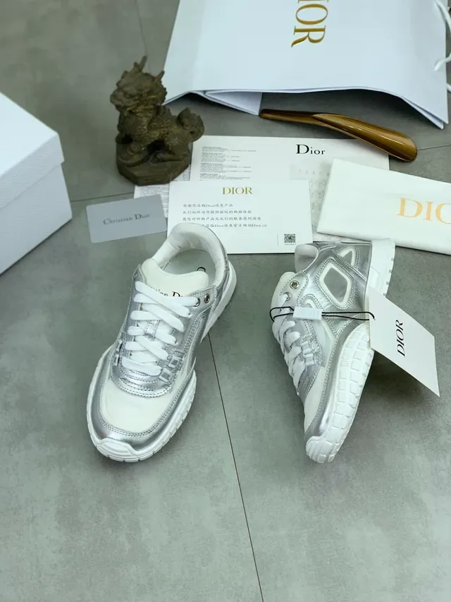 Dior 银白金属皮革对比鞋带厚底运动鞋 5