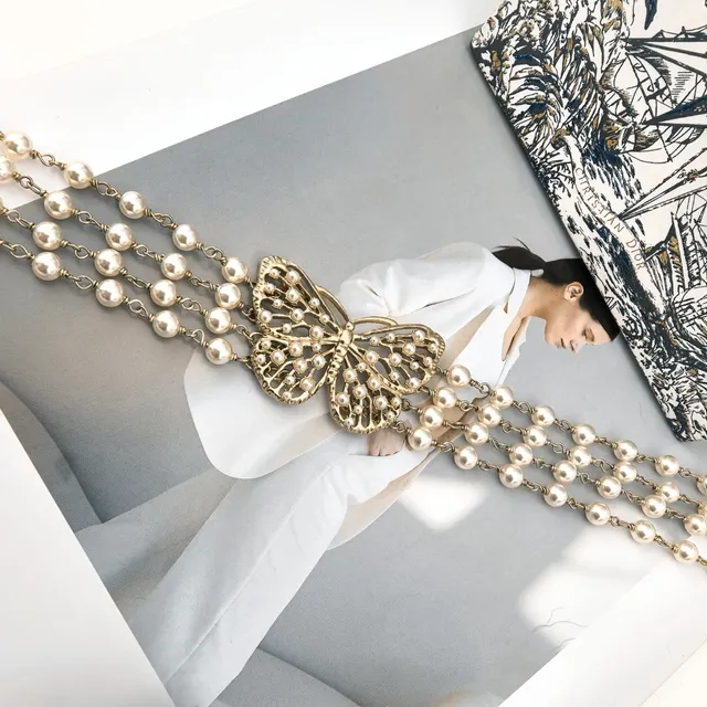 Dior Toile de Jouy Papillon Collier Or Mat et Perle Résine Blanche 5