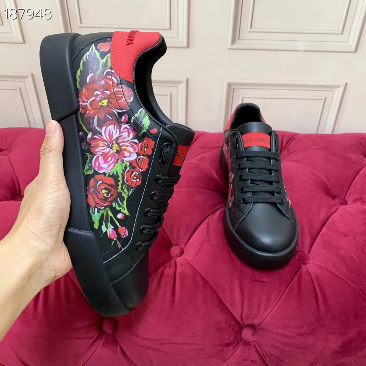 Dolce & Gabbana 黑色红色花卉印花侧面板羊皮革鞋面生活方式运动鞋 6