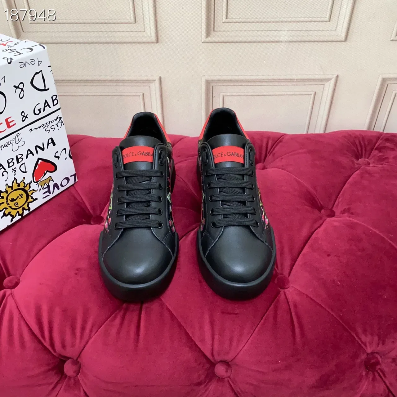Dolce & Gabbana 黑色红色花卉印花侧面板羊皮革鞋面生活方式运动鞋 8