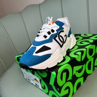 Dolce & Gabbana Track Semelle blanche bleue Monogram oversize Sneakers chunky