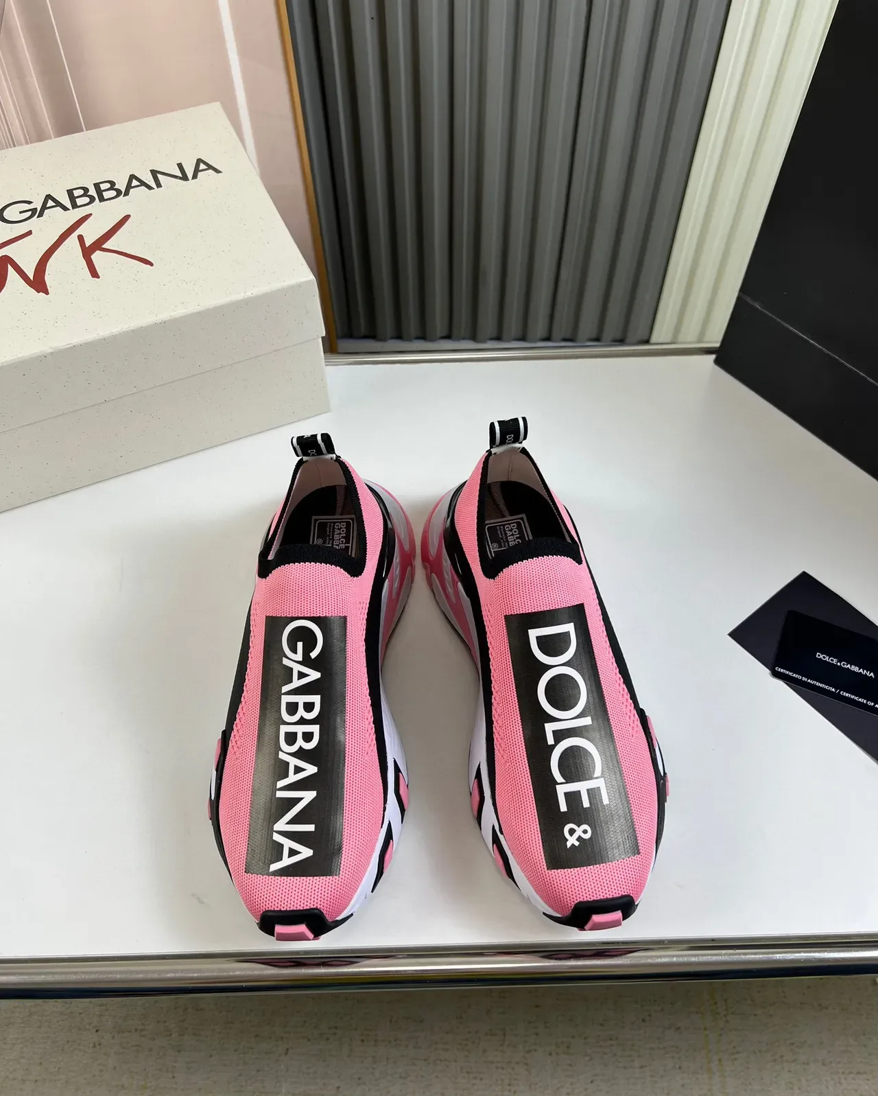 Dolce & Gabbana Sneakers Lifestyle Rose Noir Tricot Semelle Chunky Sculptée Slip-On 9