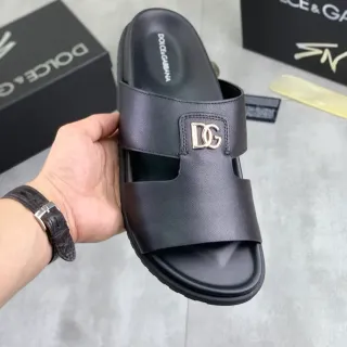 Dolce & Gabbana Portofino Chinelos de couro preto DG Logo