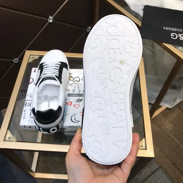 Dolce & Gabbana zapatillas lifestyle blancas y negras con paneles de contraste 4
