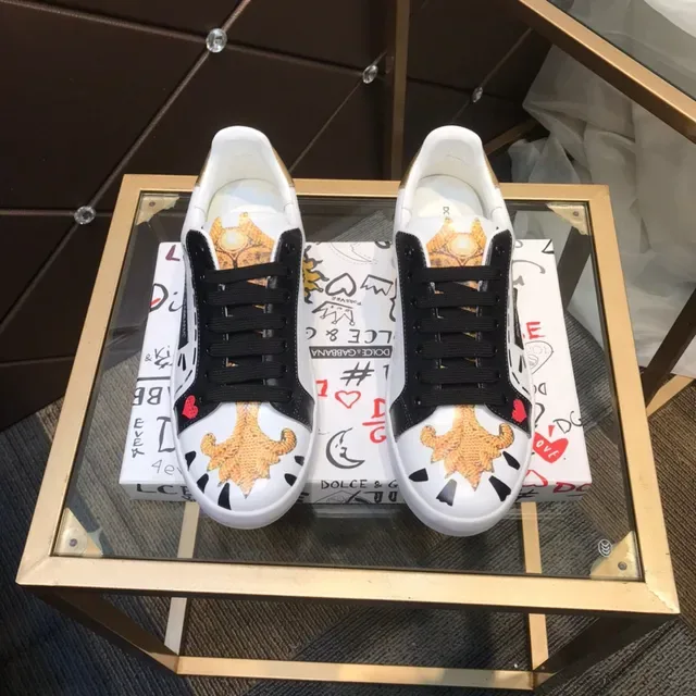 Dolce & Gabbana Blanc Noir Motif Lion Brodé Tab Talon Doré Sneakers Lifestyle 9