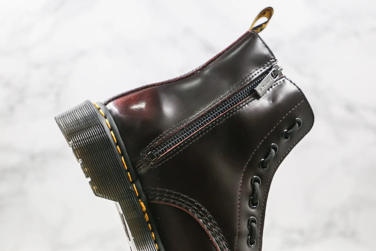 Dr. Martens 1460 بورجوندي جلد مصقول بوتات مارتن 5