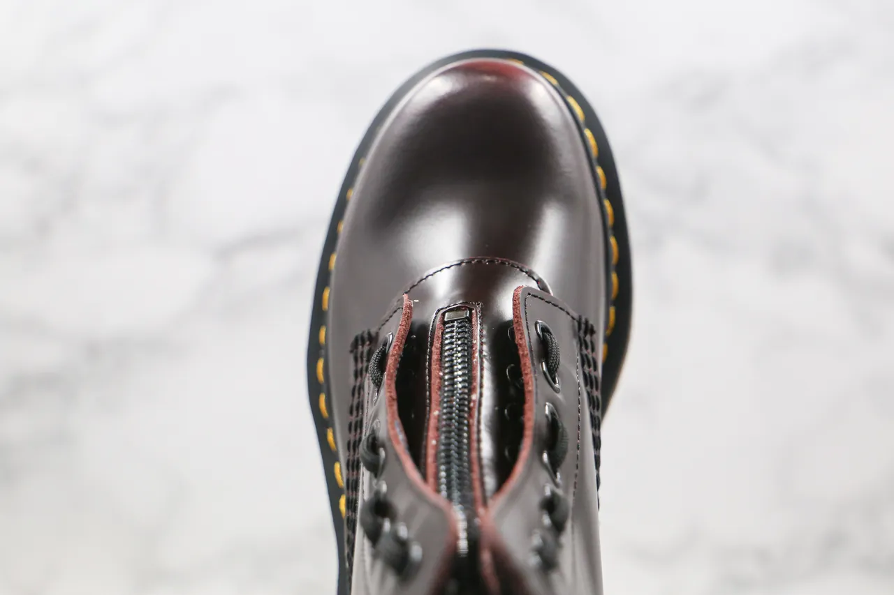 Dr. Martens 1460 بورجوندي جلد مصقول بوتات مارتن 9