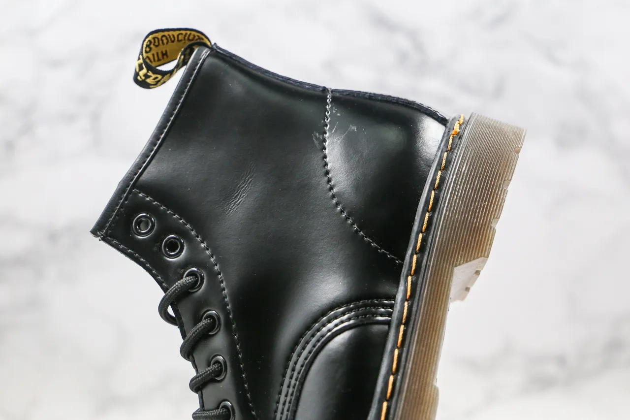 Dr. Martens 1460 جلد أسود لامع 8 فتحة حذاء مارتن 9