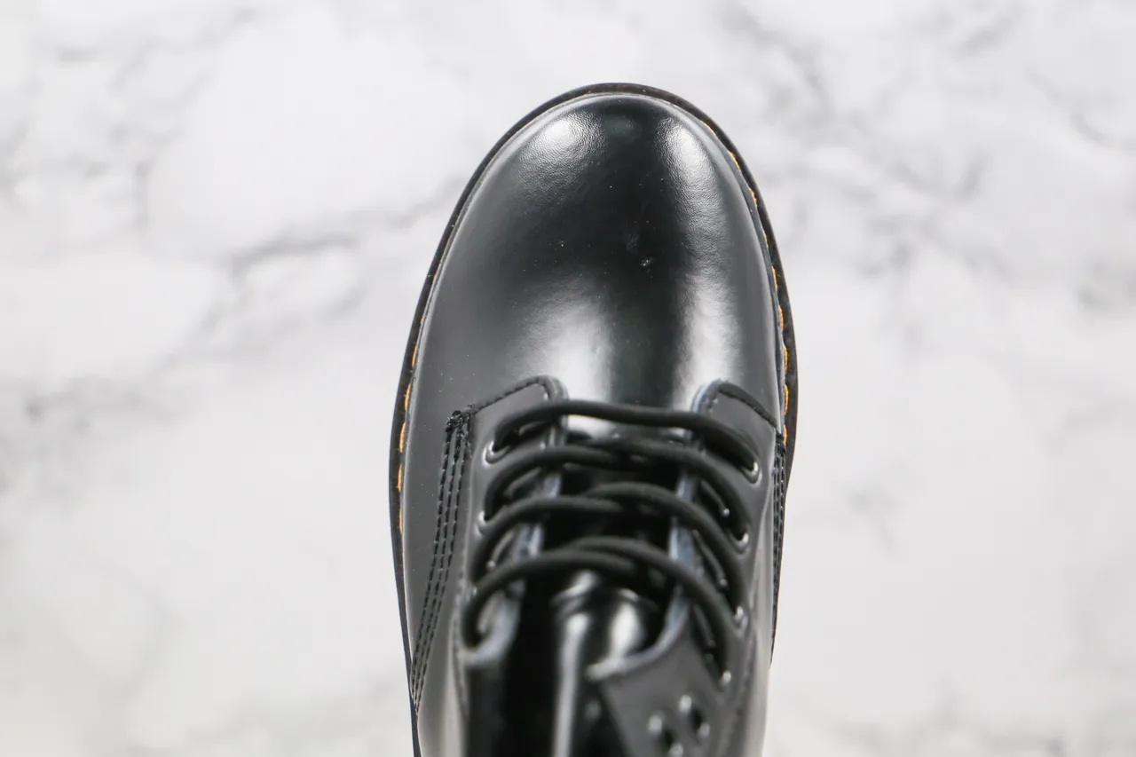 Dr. Martens 1460 جلد أسود لامع 8 فتحة حذاء مارتن 7