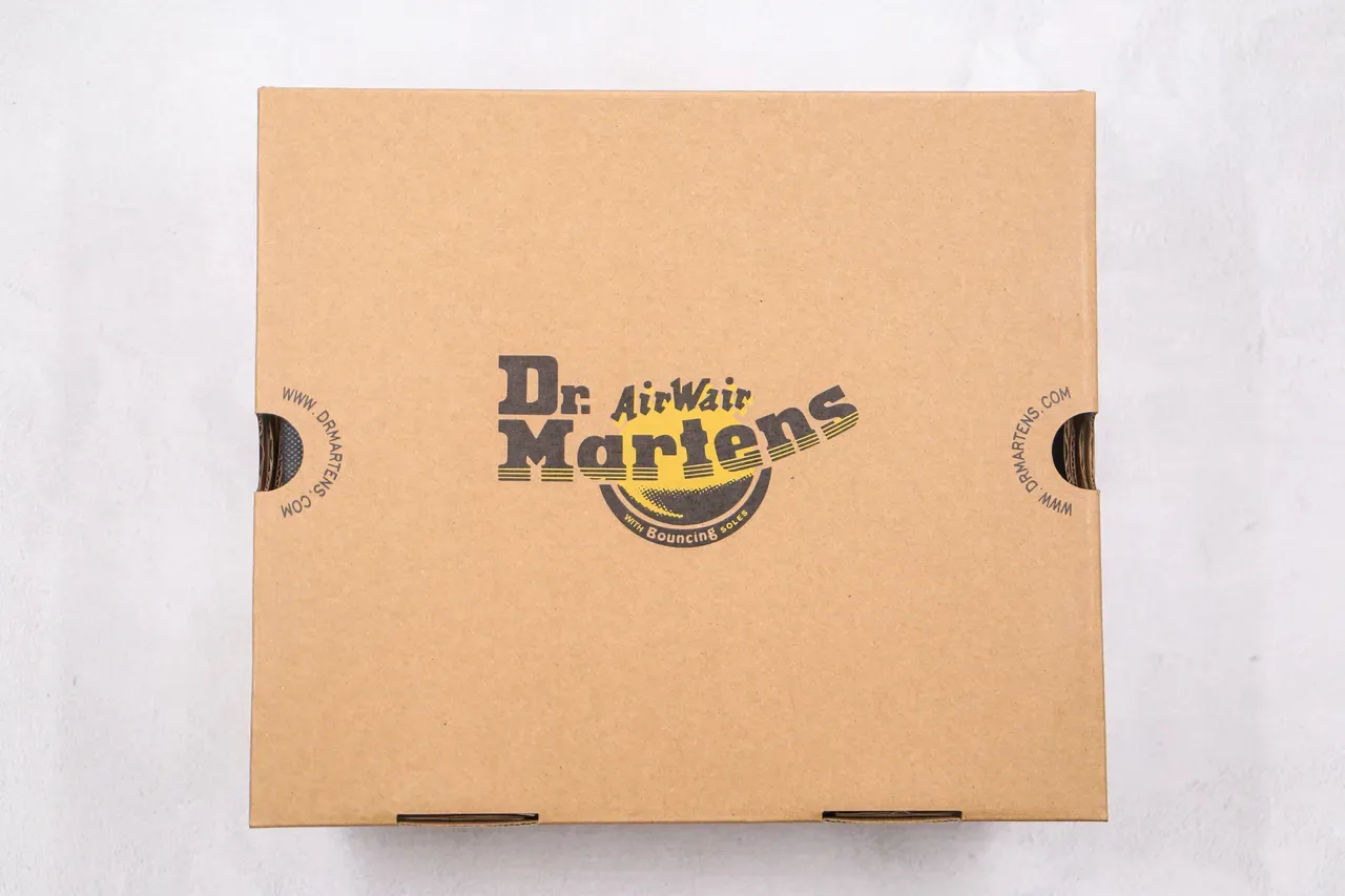 Dr. Martens 1460 Harness أحذية مارتن جلد أسود 3