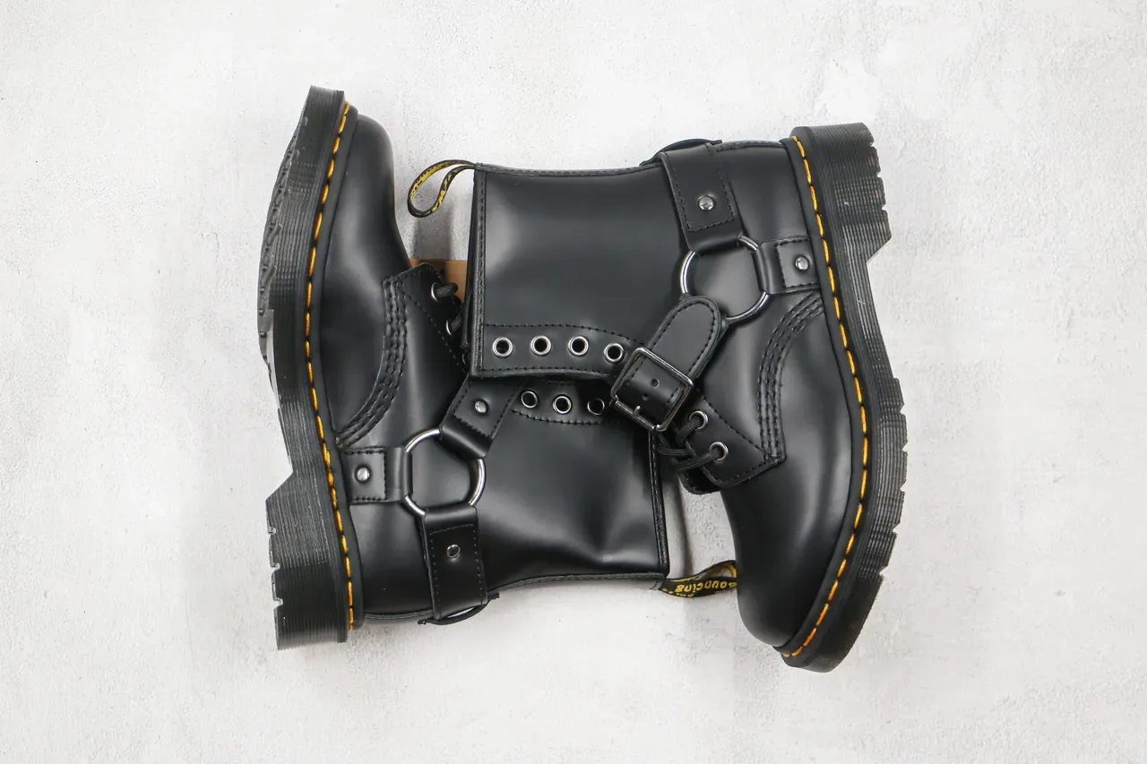 Dr. Martens 1460 Harness أحذية مارتن جلد أسود 10