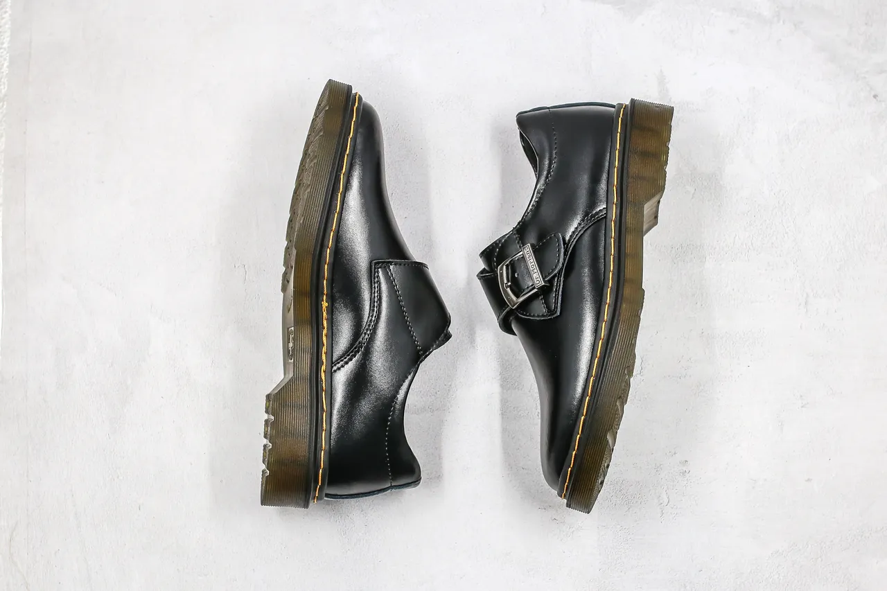Dr. Martens 黑色黄色 穆勒鞋 扣带闭合 乐福鞋 9