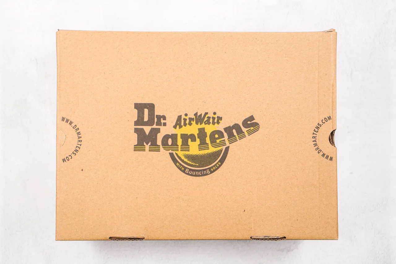 Dr. Martens Jadon Black Yellow Platform Sole Cap Toe Martin Boots 10