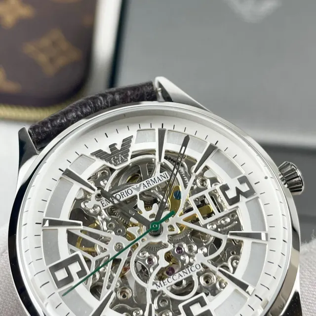 Emporio Armani Meccanico Skeleton Silver-Tone ساعة ميكانيكية 6
