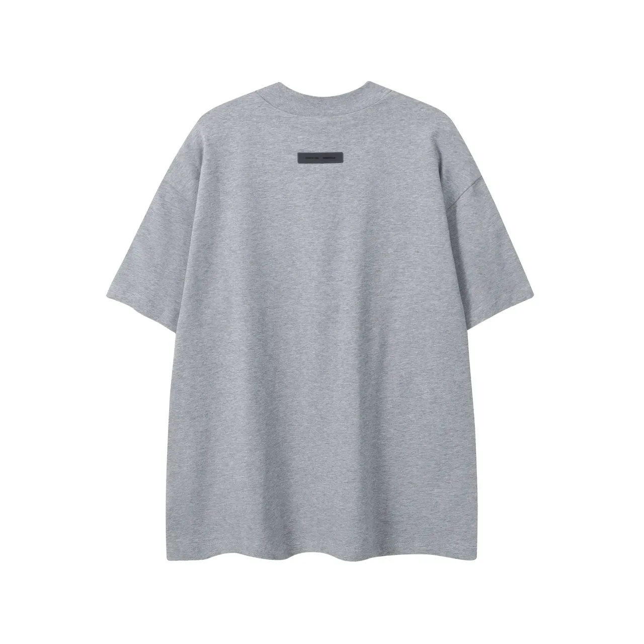 تي شيرت Fear of God Essentials أوفرسايز بياقة دائرية 3
