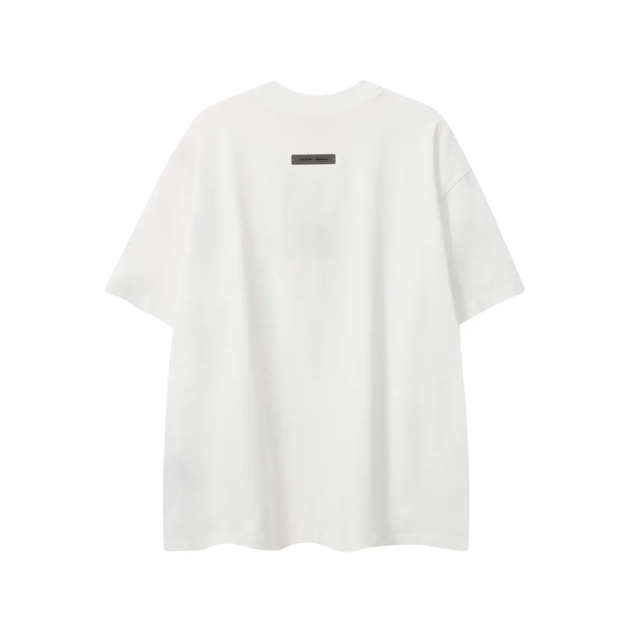 تي شيرت Fear of God Essentials أوفرسايز بياقة دائرية 5