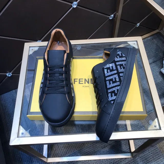 Fendi Black Beige Low-Top Leather Upper Lifestyle Sneakers 7