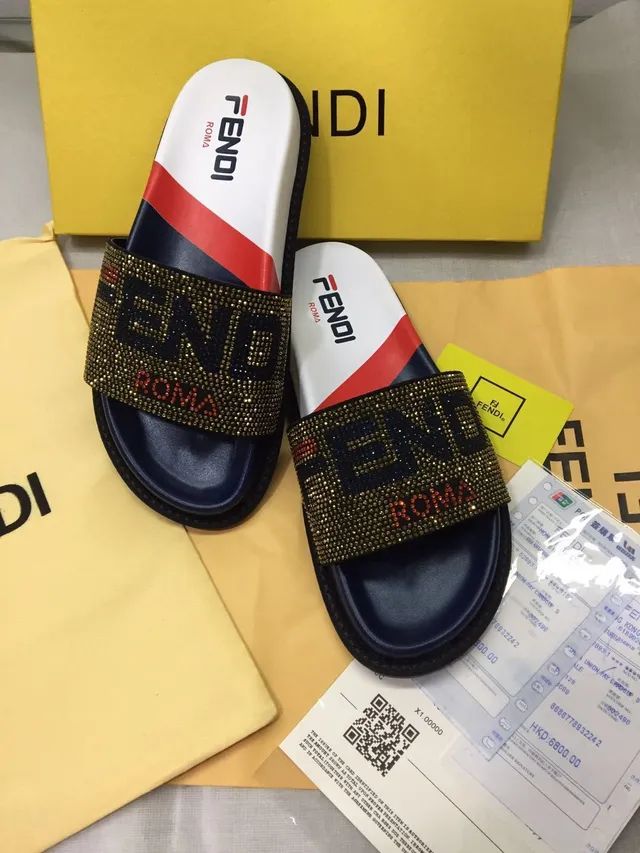 Fendi décoré de cristaux Roma mules 5