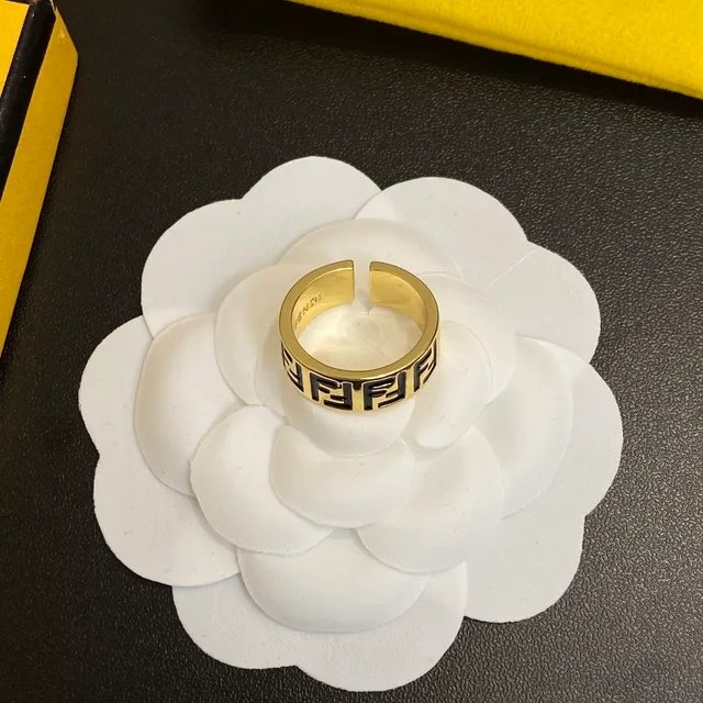 Fendi FF लॉगो अंगूठी सोने का काला धातु एनेमेल अंगूठी 2