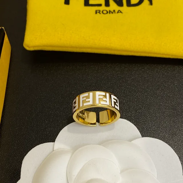 Fendi FF लॉगो अंगूठी सोने का काला धातु एनेमेल अंगूठी 4