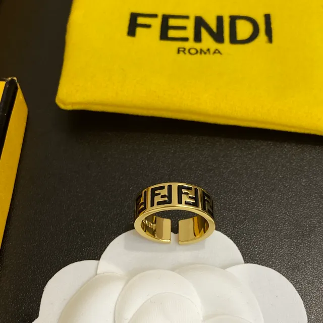 Fendi FF लॉगो अंगूठी सोने का काला धातु एनेमेल अंगूठी 6