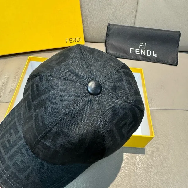Fendi FF Monogram مطرز Logo قبعة بيسبول 6