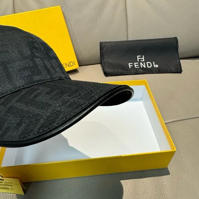 Fendi FF Monogram مطرز Logo قبعة بيسبول 7