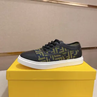 Fendi FF Monogram Navy و أصفر جلد كاب تو أسلوب حياة سنيكرز