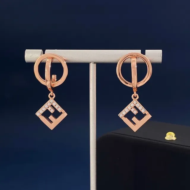 Fendi Dourado Interlocking FF Logo Pavé Cristal Joias 8