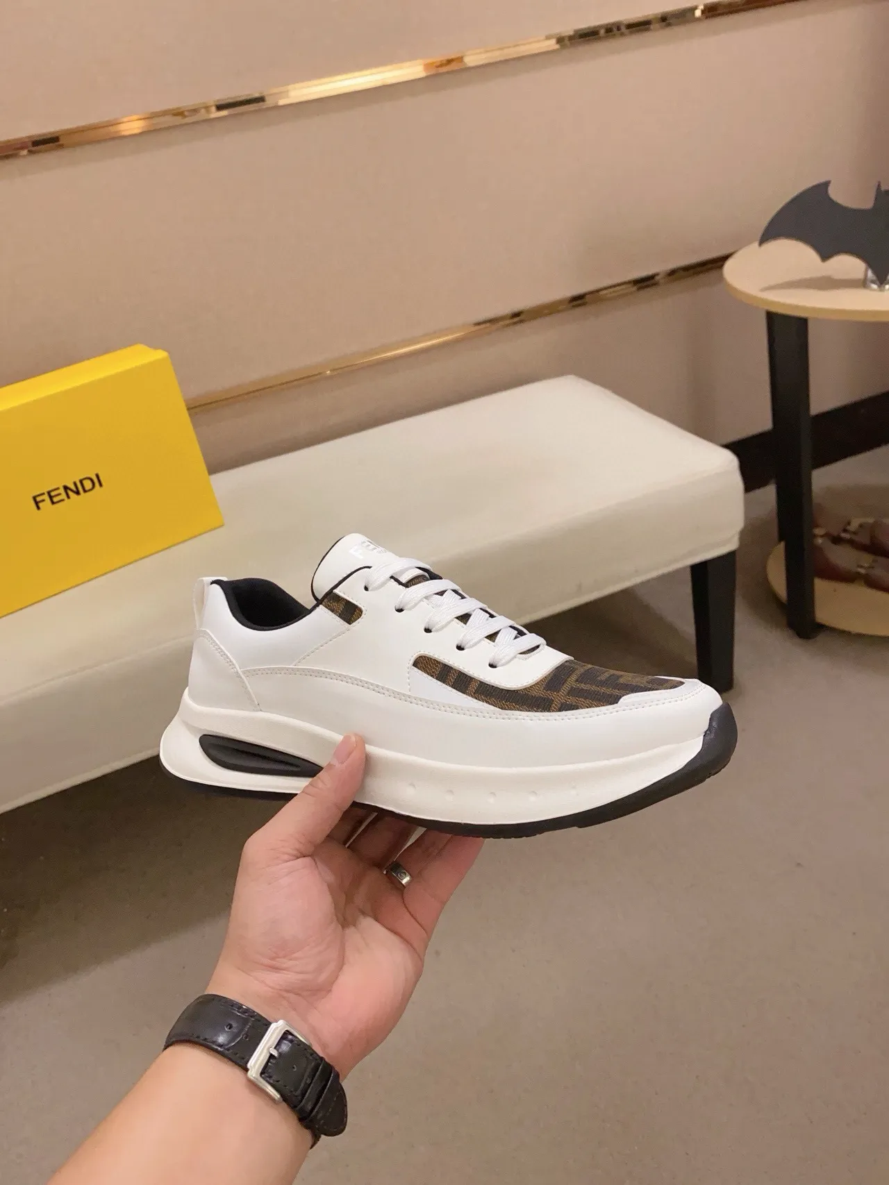 Fendi Runner 白棕色 Monogram 厚底运动鞋 4