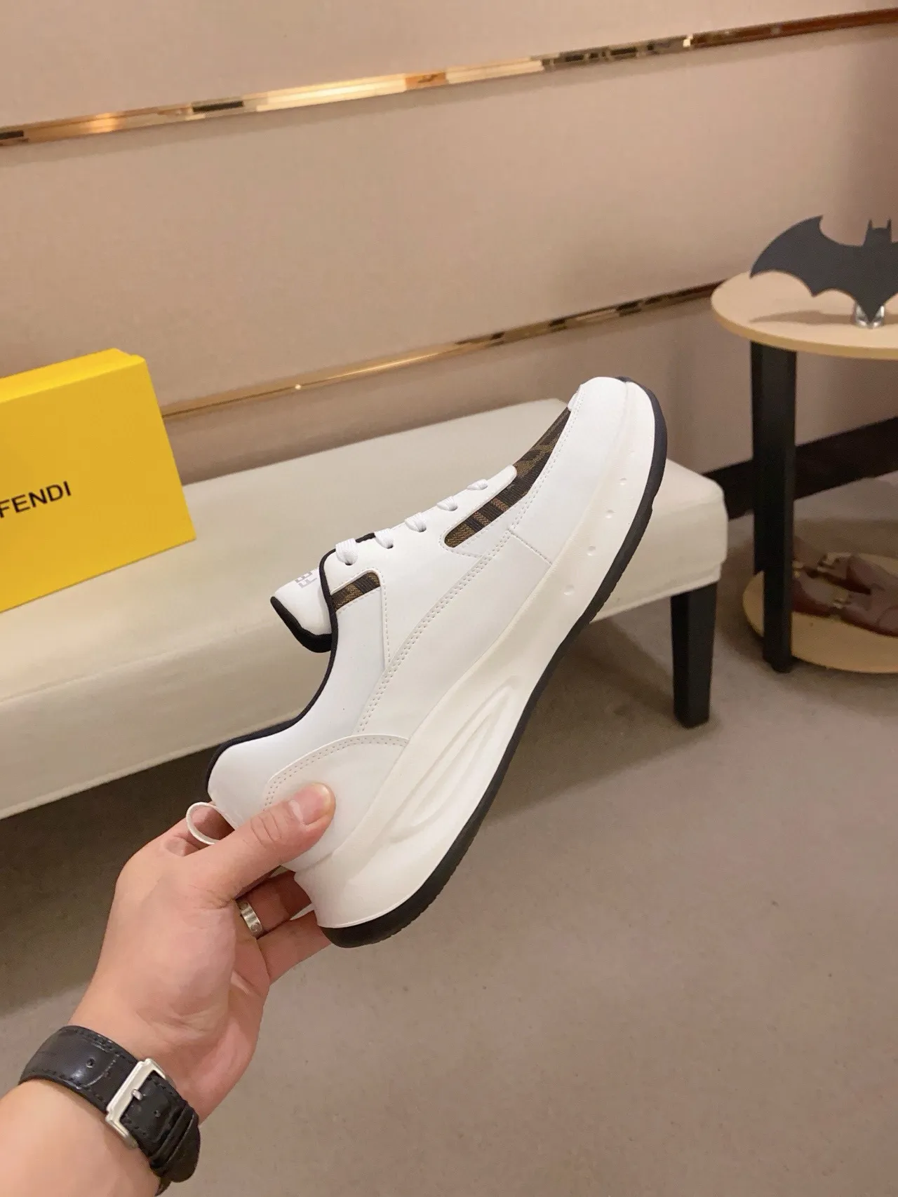 Fendi Runner 白棕色 Monogram 厚底运动鞋 5