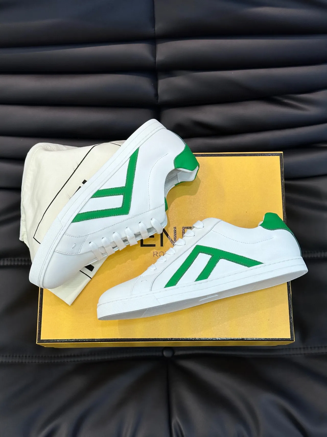 Fendi White Green Low-Top Leather Upper Lifestyle Sneakers 8