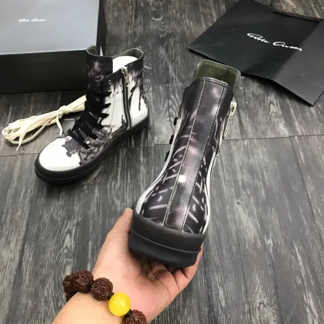 抽象墨渍印花高帮厚底靴 3
